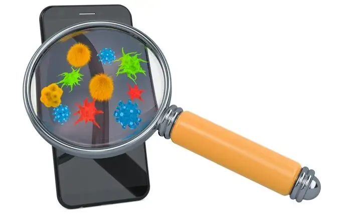 Cách vệ sinh điện thoại để ngăn chặn sự lây lan của vi khuẩn
