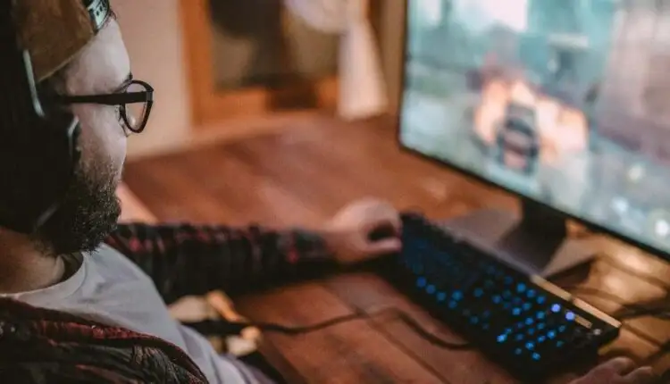 Cách tăng tốc hoặc làm chậm trò chơi PC ngoại tuyến
