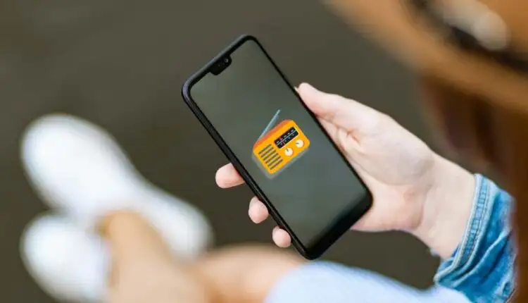 Cách mở khóa đài FM trên điện thoại thông minh của bạn
